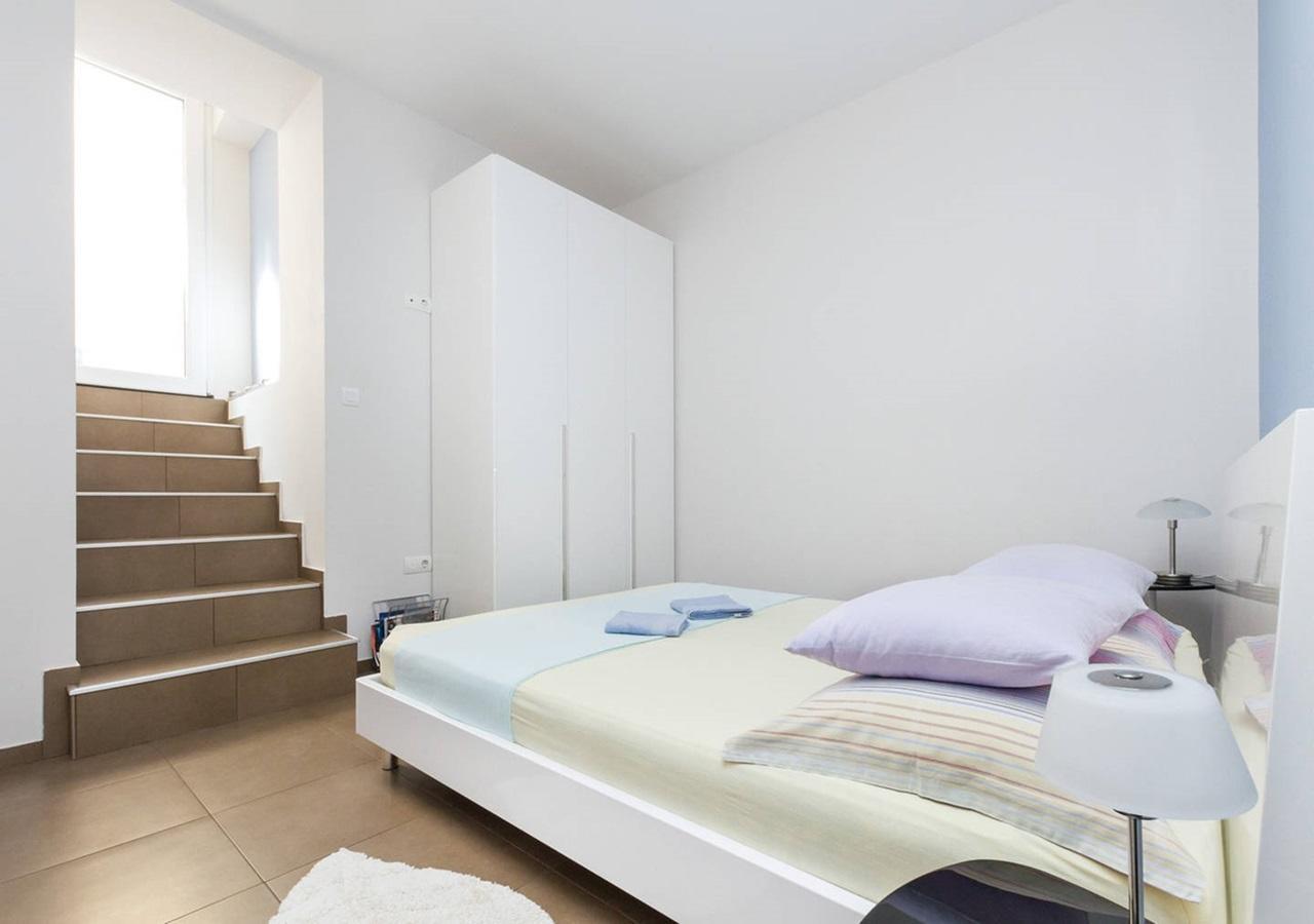 Guest House Varos Split Bagian luar foto